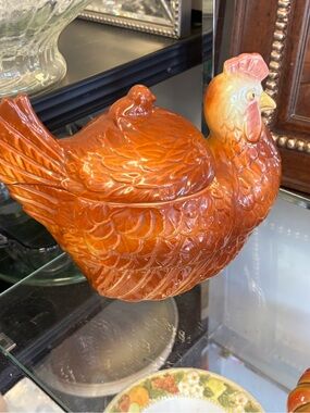 Vintage PAPCO  USAOrange Ceramic Hen Covered Dish
